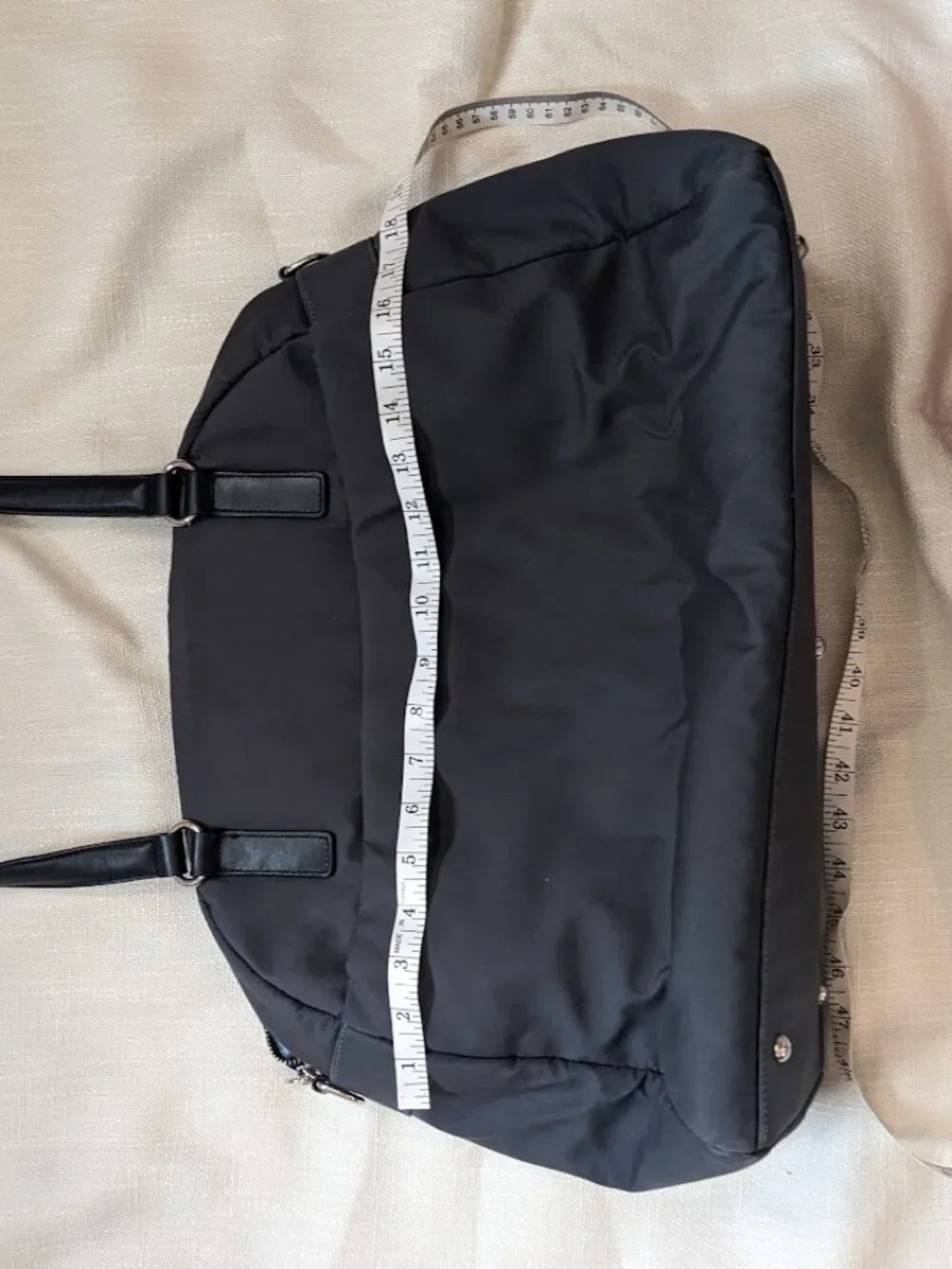 Lo & Sons OG laptop bag dark gray with blue interior